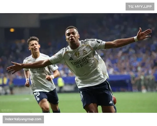 皇马核心姆巴佩13球领跑射手榜 但近期陷入运动战球荒 皇马核心姆巴佩13球领跑射手榜 但近期陷入运动战球荒